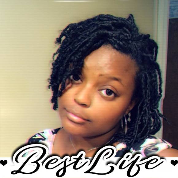 Meet your Posher, Kimberly - Picture 1 of 1